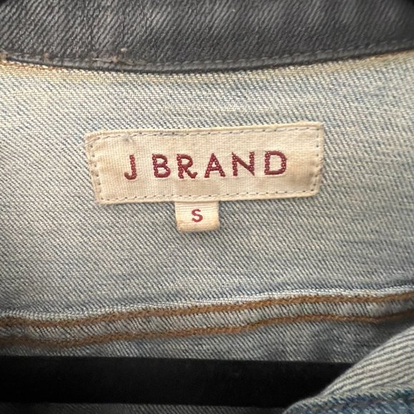 J BRAND BOWIE TWO-TONE DENIM JACKET, SIZE SMALL, BLACK/BLUE COLOR-BLOCK … - Picture 6 of 9